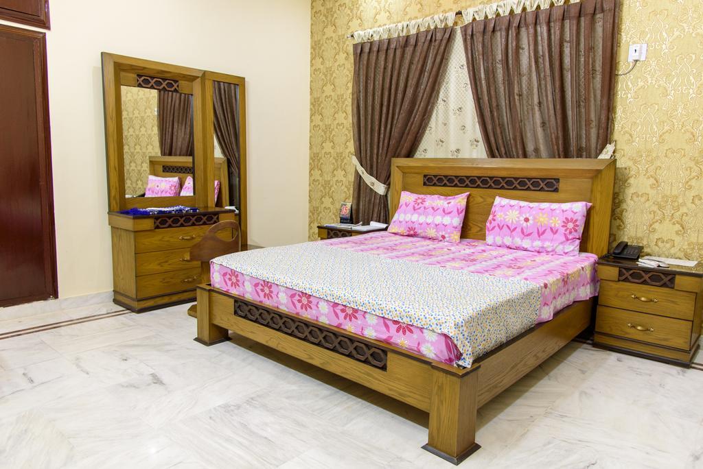 Patel Residency Guest House Karachi Ngoại thất bức ảnh